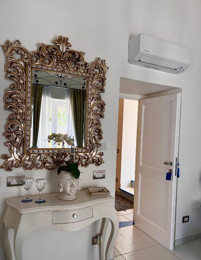 Milky Suites Позитано Экстерьер фото